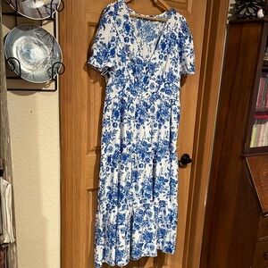 Floral Blue and White Women's Dress
